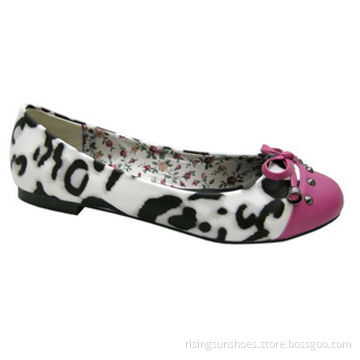 Women's flat casual shoes, comfortable ballerinas with leopard fabric upper, metal rivets decorated